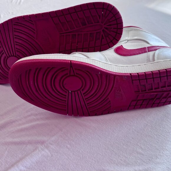 Nike Air Jordan 1 White Gym Red - Picture 7 of 7